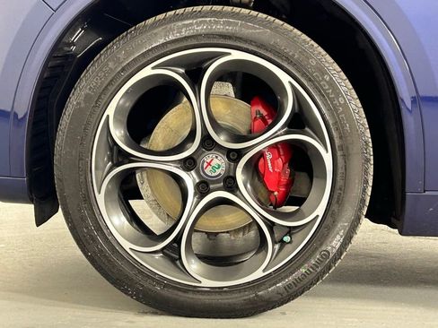 Used 2021 Alfa Romeo Stelvio Ti Sport image 36