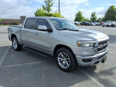Used 2020 RAM 1500 Laramie w/ Sport Appearance Package AWD/4WD image 3