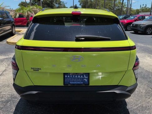 Certified 2024 Hyundai Kona SEL w/ Convenience Package FWD image 5