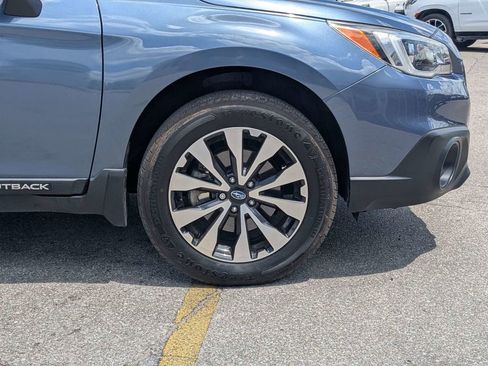 Used 2017 Subaru Outback 2.5i Limited AWD/4WD image 10