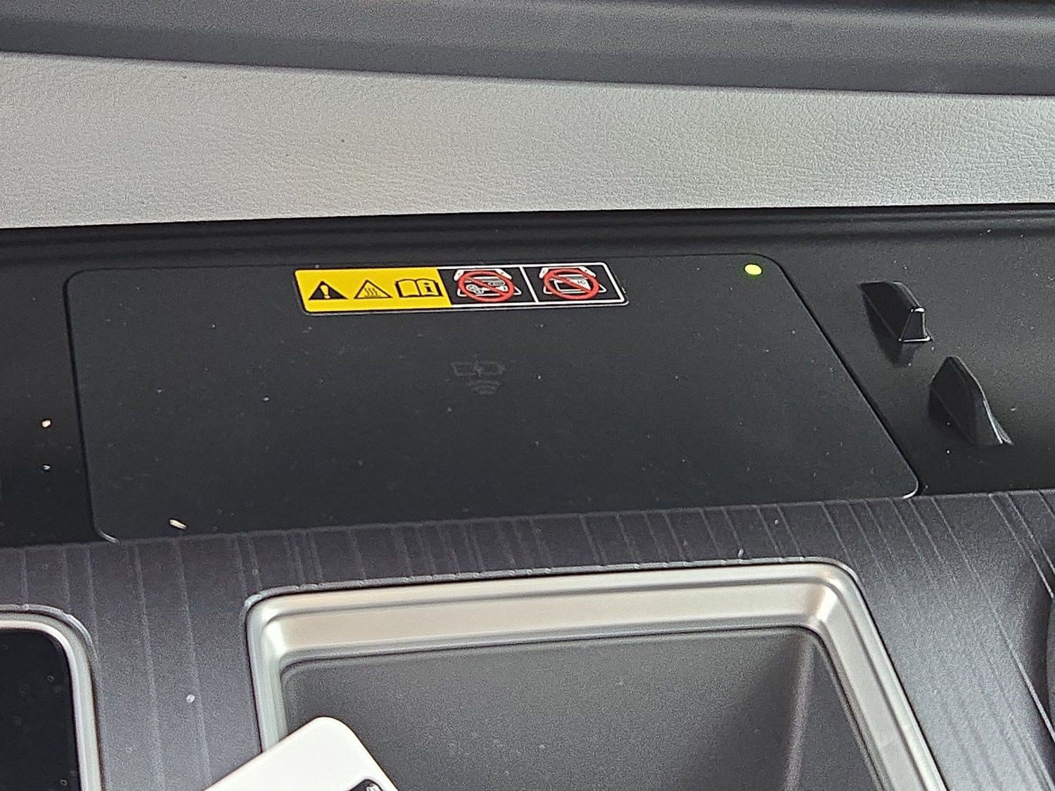 New 2026 Toyota Sienna XLE FWD image 26