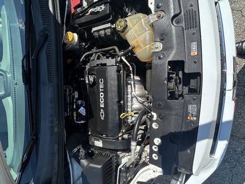 Used 2015 Chevrolet Sonic LT FWD image 14
