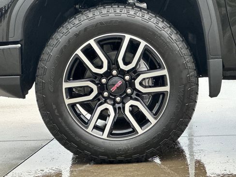 New 2026 GMC Sierra 1500 AT4 w/ LPO, Black Badging Package image 26