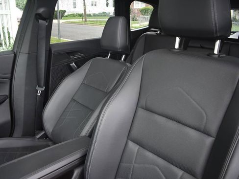 Used 2025 BMW X1 xDrive28i AWD/4WD image 10