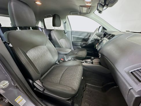 Used 2021 Mitsubishi Outlander Sport ES FWD image 28