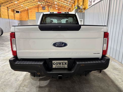 Used 2019 Ford F250 XL w/ Power Equipment Group AWD/4WD image 8