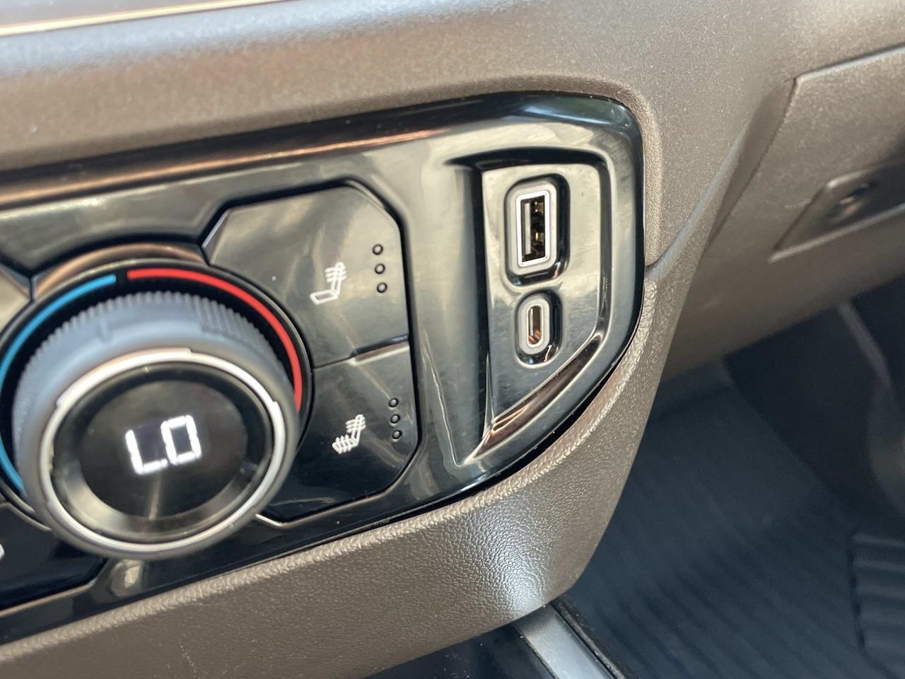 Used 2023 Chevrolet Silverado 1500 LT Trail Boss w/ Protection Package AWD/4WD image 29