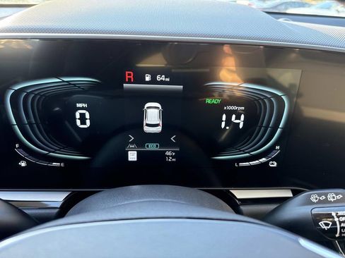 New 2026 Kia Niro EX image 13