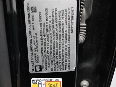 Used 2024 Chevrolet Silverado 2500 LT image 15