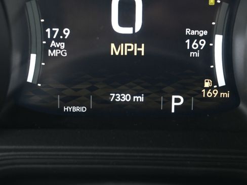 Used 2025 Jeep Wrangler Sahara image 25