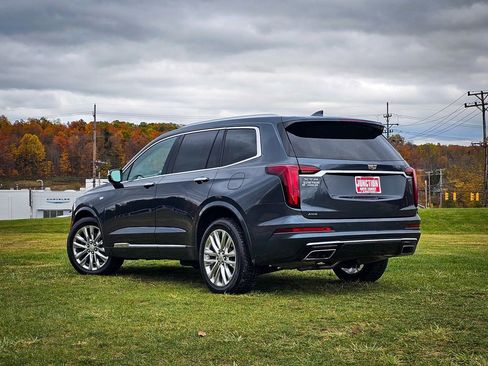 Used 2021 Cadillac XT6 Premium Luxury w/ LPO, Floor Liner Package image 6