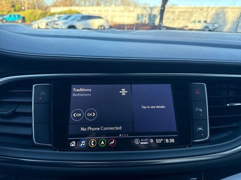 Used 2022 Buick Enclave Avenir image 25