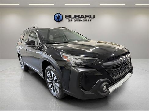 Used 2023 Subaru Outback Limited image 7