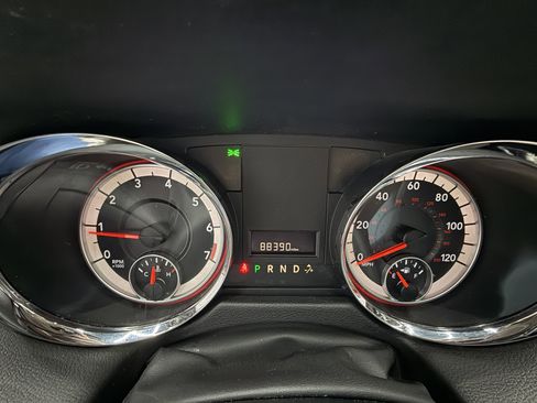 Used 2017 Dodge Grand Caravan SE w/ Power Window Group image 12