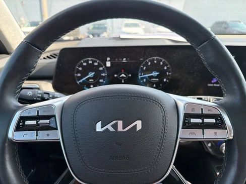 Certified 2024 Kia Telluride SX Prestige AWD/4WD image 23