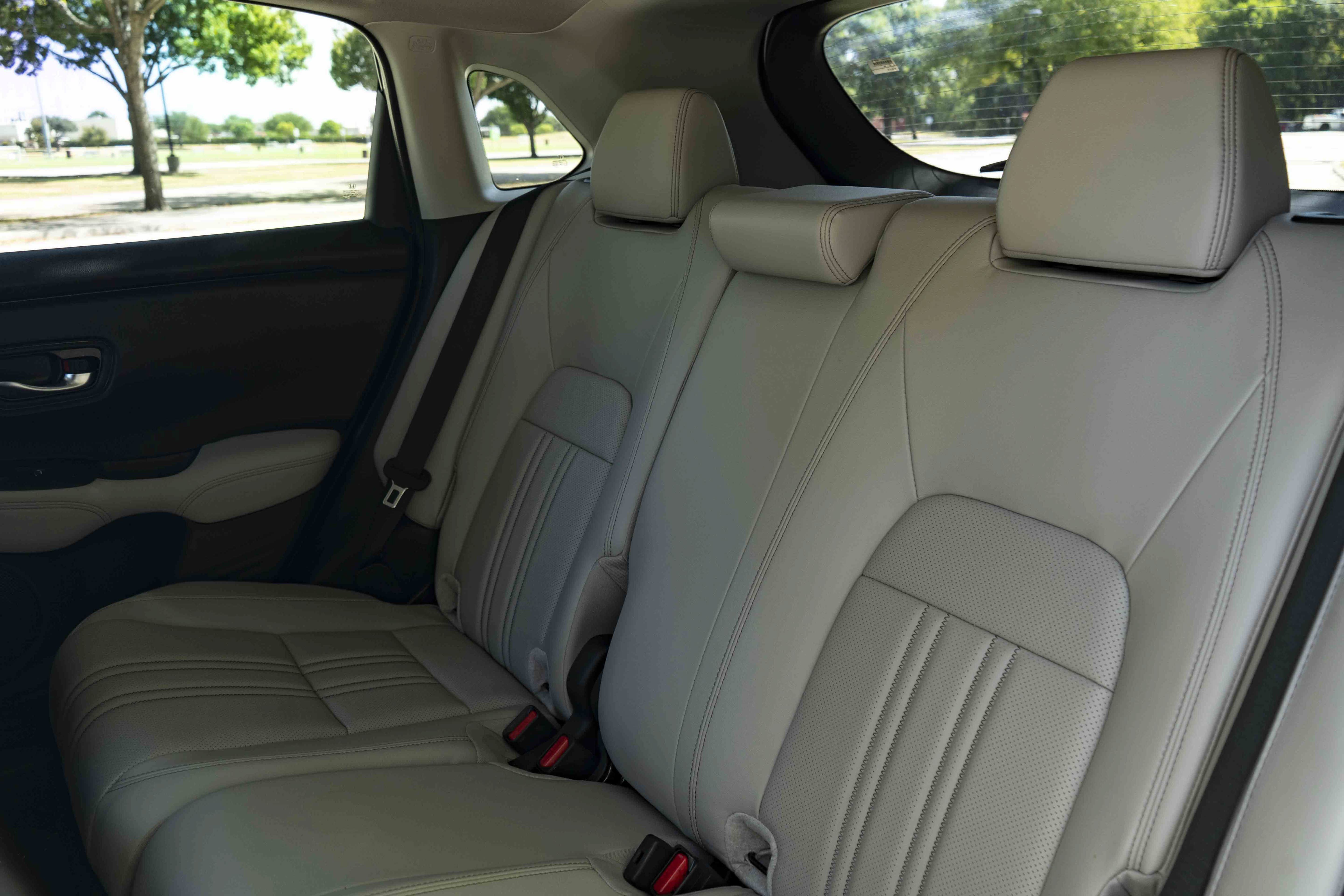 Certified 2024 Honda HR-V EX-L image 18