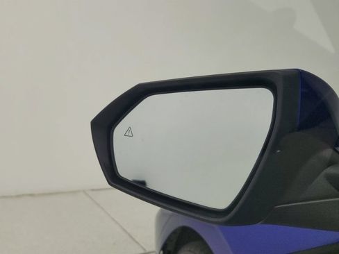 Used 2025 Hyundai Elantra SEL FWD image 16