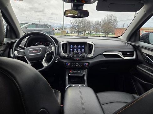 Used 2021 GMC Terrain SLT image 18