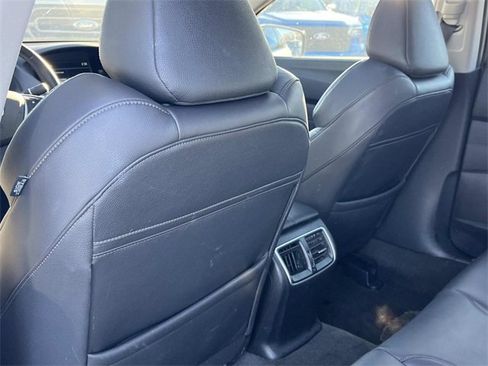 Used 2018 Acura TLX image 18