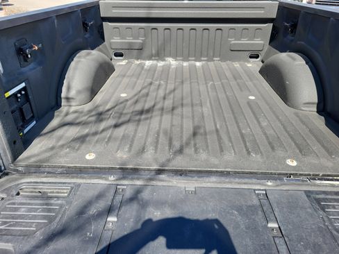 Used 2022 Ford F150 Lariat w/ Max Trailer Tow Package image 28