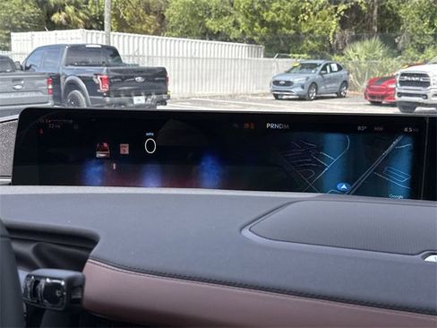 New 2025 Lincoln Navigator Reserve image 40