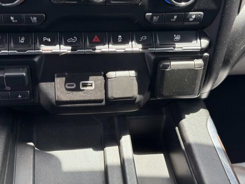 Used 2020 Chevrolet Silverado 3500 High Country w/ Technology Package AWD/4WD image 30