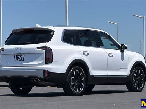 Used 2023 Kia Telluride SX FWD image 4