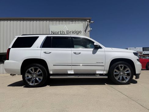 Used 2018 Chevrolet Tahoe LT w/ LT Signature Package AWD/4WD image 34