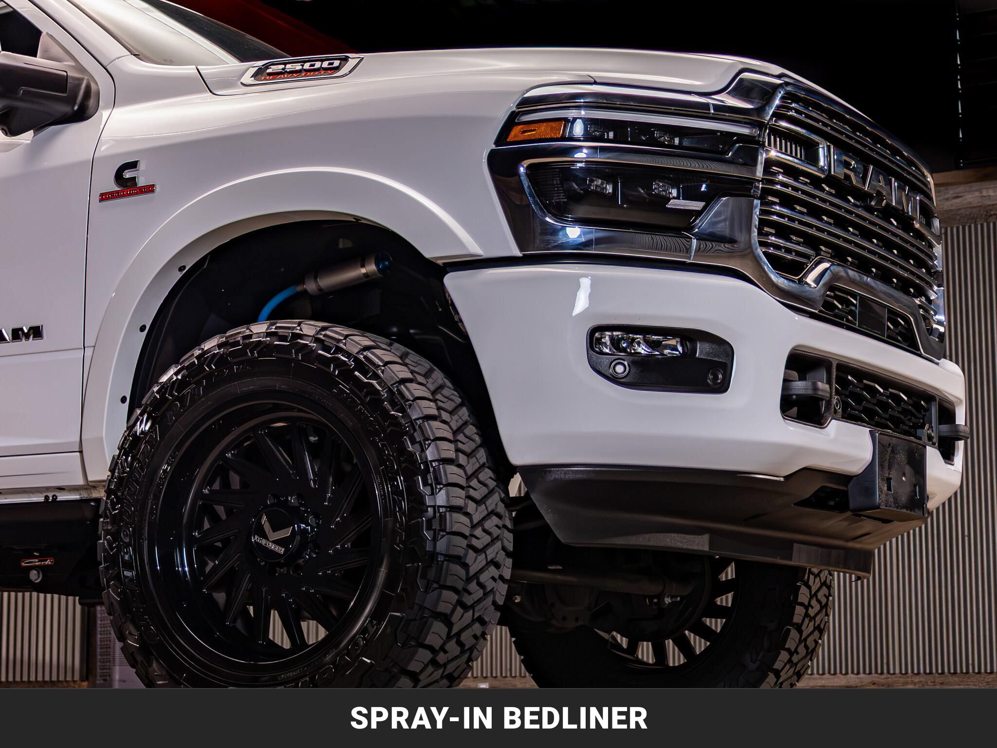 Used 2025 RAM 2500 Limited AWD/4WD image 13