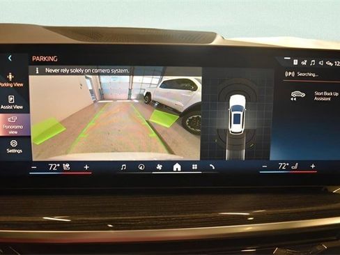 New 2026 BMW X5 xDrive50e image 11