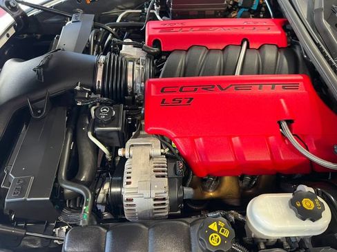 Used 2013 Chevrolet Corvette Grand Sport RWD image 34
