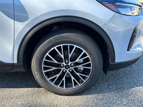 New 2025 Ford Escape Base w/ Class II Trailer Tow Package image 12