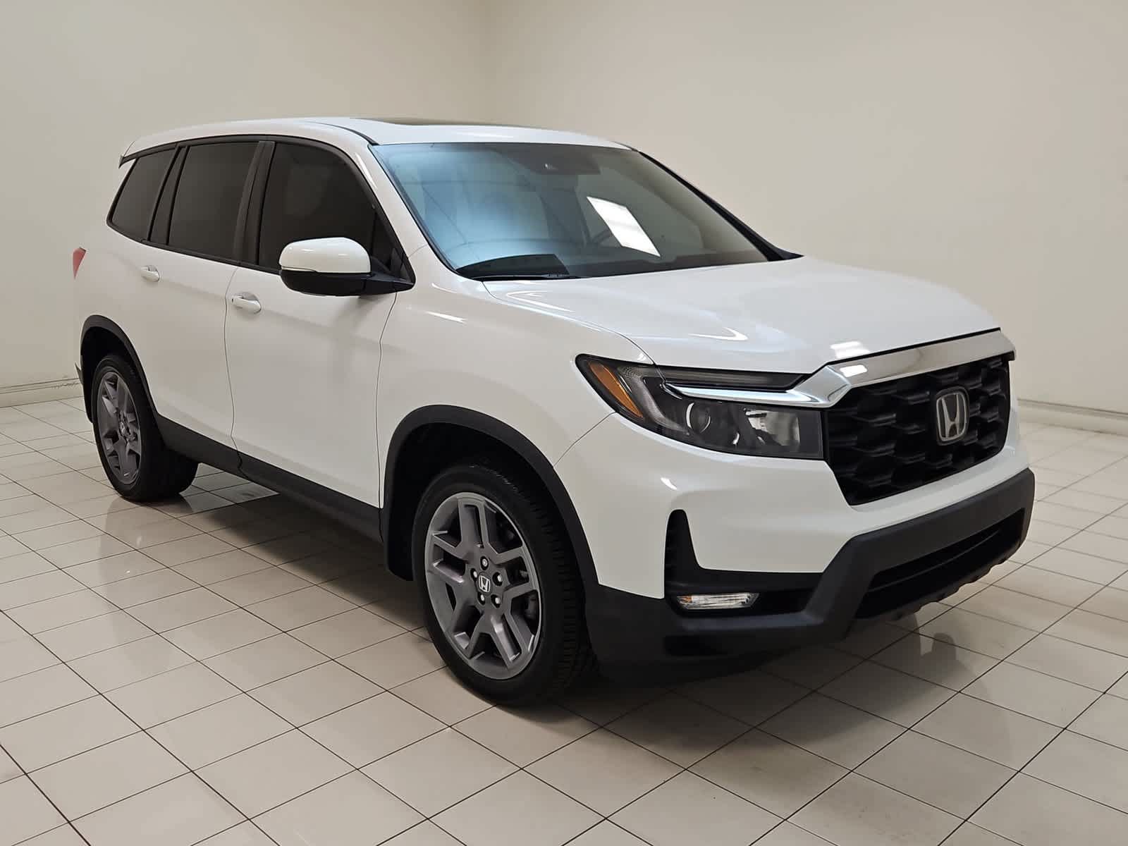 Certified 2023 Honda Passport EX-L image 28