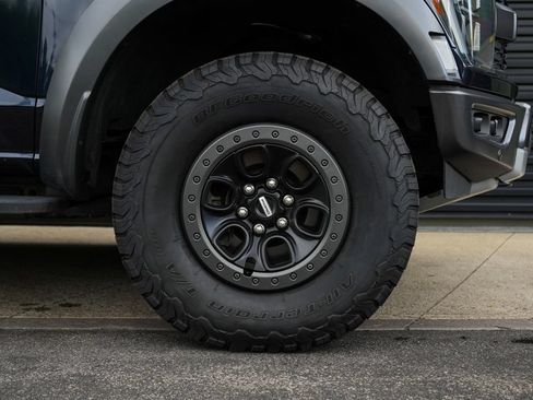 Used 2022 Ford F150 Raptor w/ Equipment Group 801A High AWD/4WD image 41