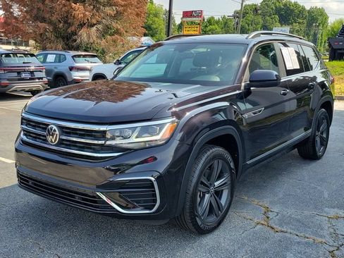 Certified 2021 Volkswagen Atlas SE w/ Panoramic Sunroof Package FWD image 32