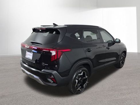 New 2026 Kia Seltos S image 13