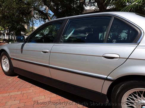 Used 1999 BMW 740iL RWD image 23
