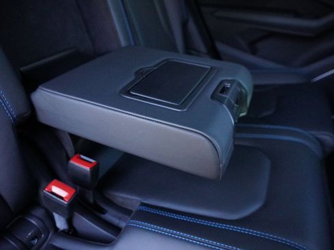 Used 2022 Lamborghini Urus image 47