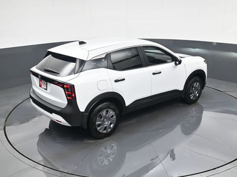 New 2026 Nissan Kicks S image 29