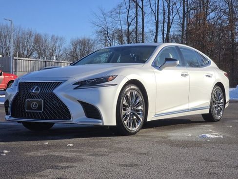 Used 2018 Lexus LS 500 AWD w/ Interior Upgrade Package image 4