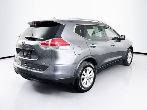 Used 2016 Nissan Rogue SV FWD image 9