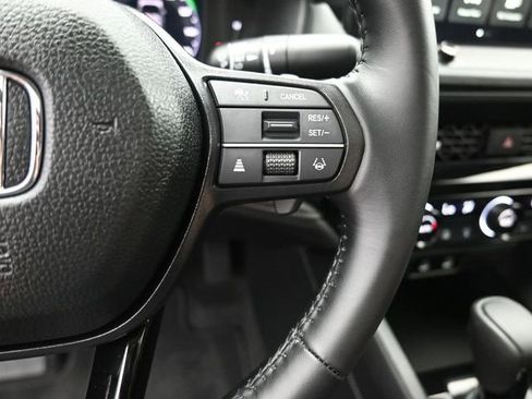 Used 2024 Honda Accord EX-L image 29