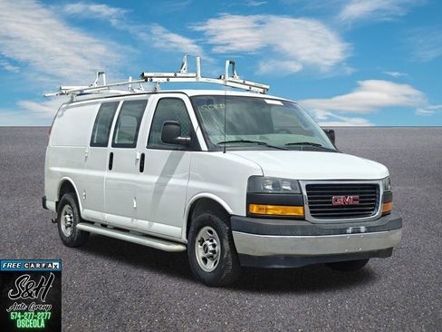 Used 2018 GMC Savana 2500 w/ Driver Convenience Package RWD image 3