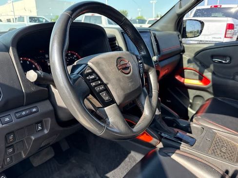 Used 2023 Nissan Frontier Pro-X w/ Pro-X Premium Package RWD image 11