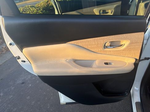 Certified 2023 Nissan Murano SL w/ SL Moonroof Package image 29