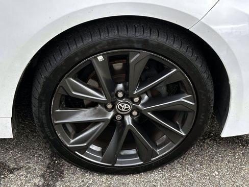 Used 2025 Toyota Corolla SE w/ SE Premium Package FWD image 10
