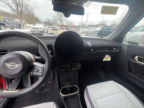 New 2026 MINI Cooper Cooper image 6