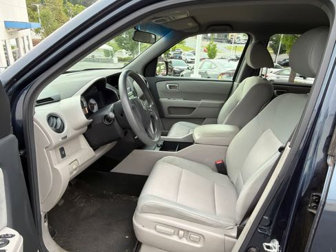 Used 2011 Honda Pilot EX image 21