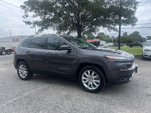 Used 2015 Jeep Cherokee Limited image 5