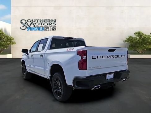 Used 2025 Chevrolet Silverado 1500 LT Trail Boss w/ Convenience Package II AWD/4WD image 31